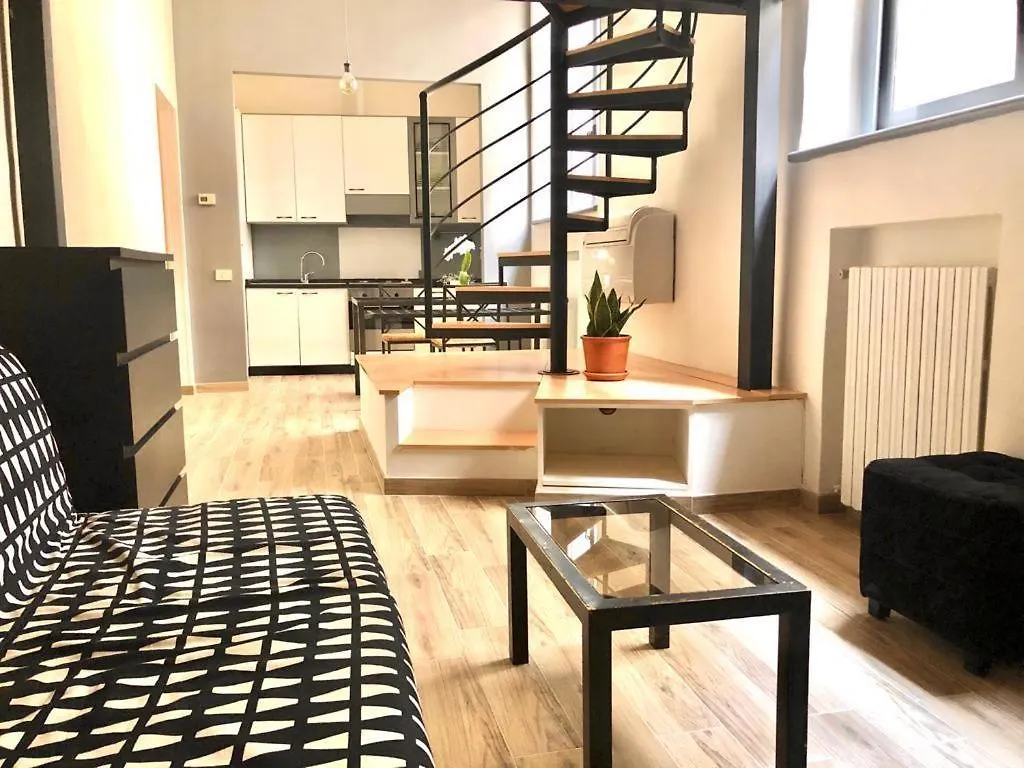 Apartment Kibilu - Via Caldara - Ospedale Policlinico - Porta Romana Milan